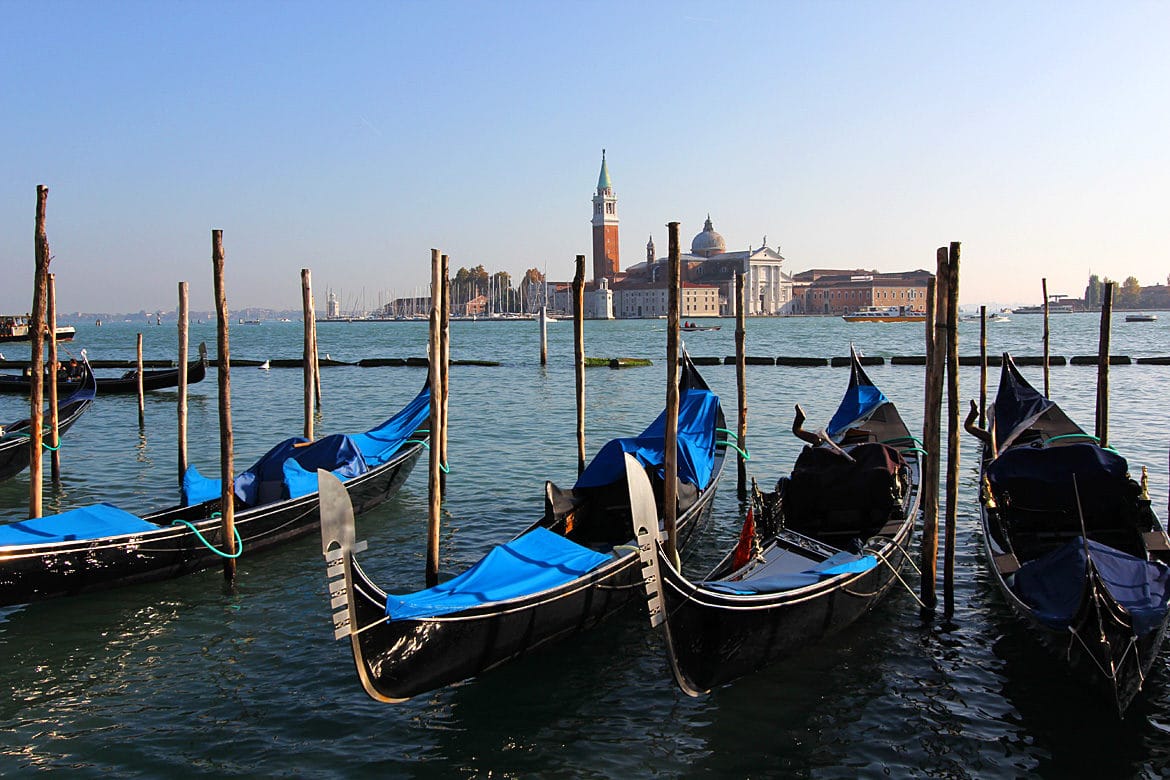 Venise gondoles