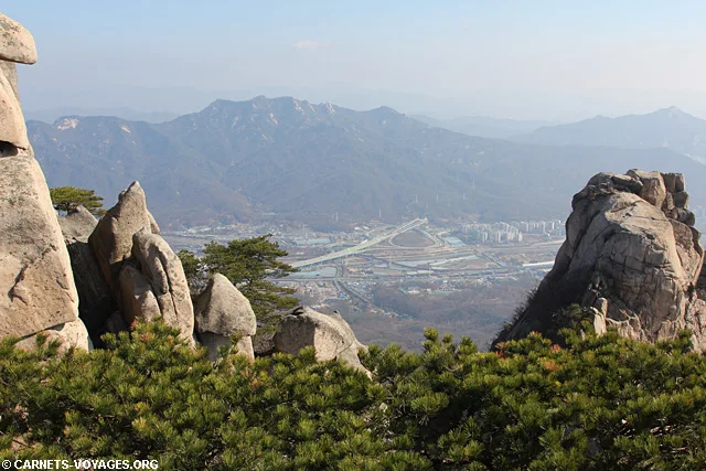 Jaunbong randonnée dans le parc National de Bukhansan Dobongsan Corée du Sud