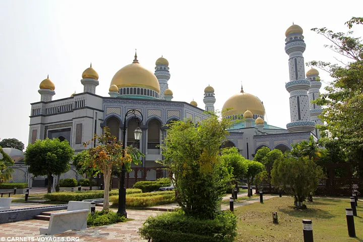 Brunei Mosquée Jame Asr Hassanil Bolkiah Bandar Seri Begawan