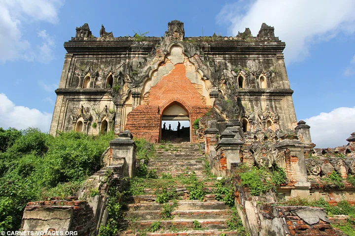 Le-htat-gyi Paya Inwa Birmanie