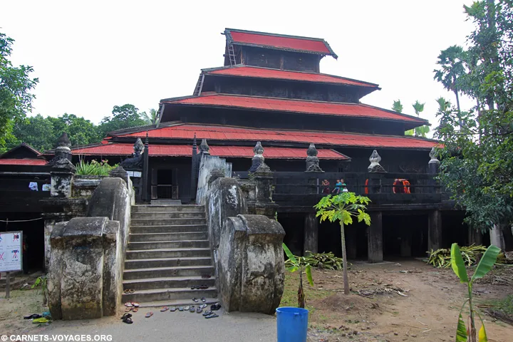 Bagaya Kyaung Inwa Birmanie
