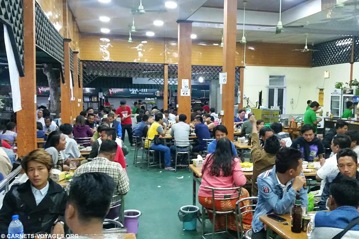 Shwe Khaing Barbecue Mandalay Birmanie
