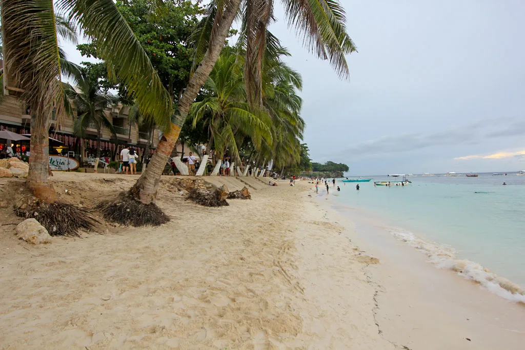 Panglao Alona Beach