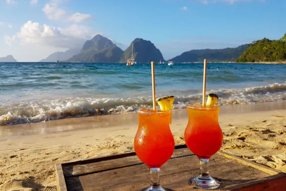 Plage Las Cabanas Beach El Nido Philippines