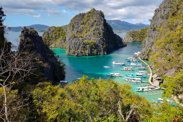 Lac Kayangan Coron Philippines