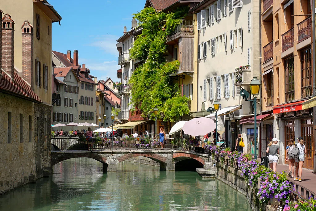 Canal du Thiou Annecy France