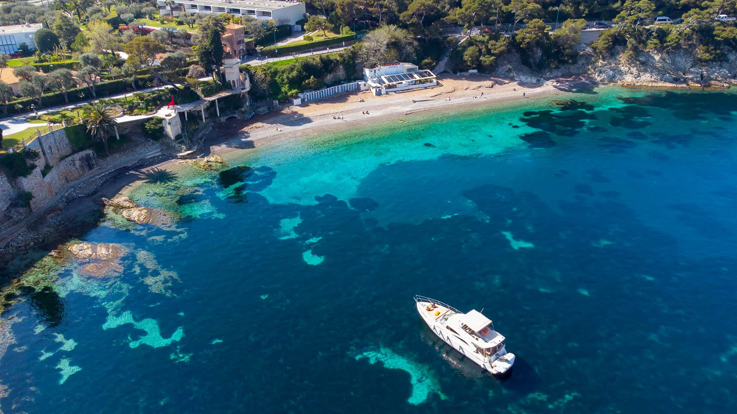 Plage La Paloma Saint Jean Cap Ferrat Côte d'Azur (vue drone)