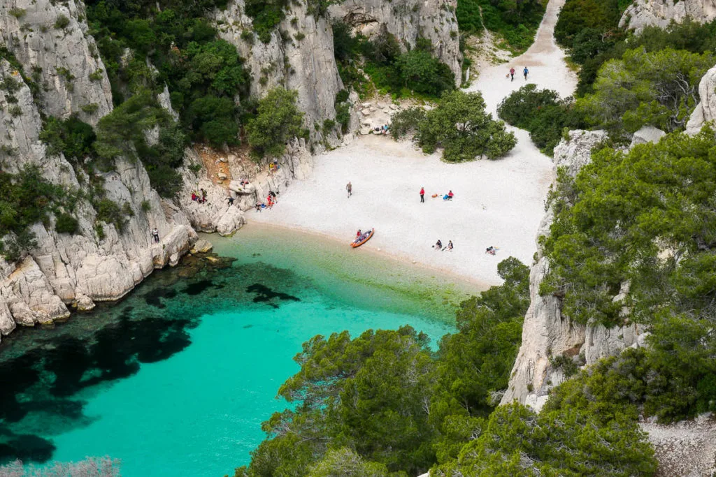 Plage calanque d'en-vau marseille cassis
