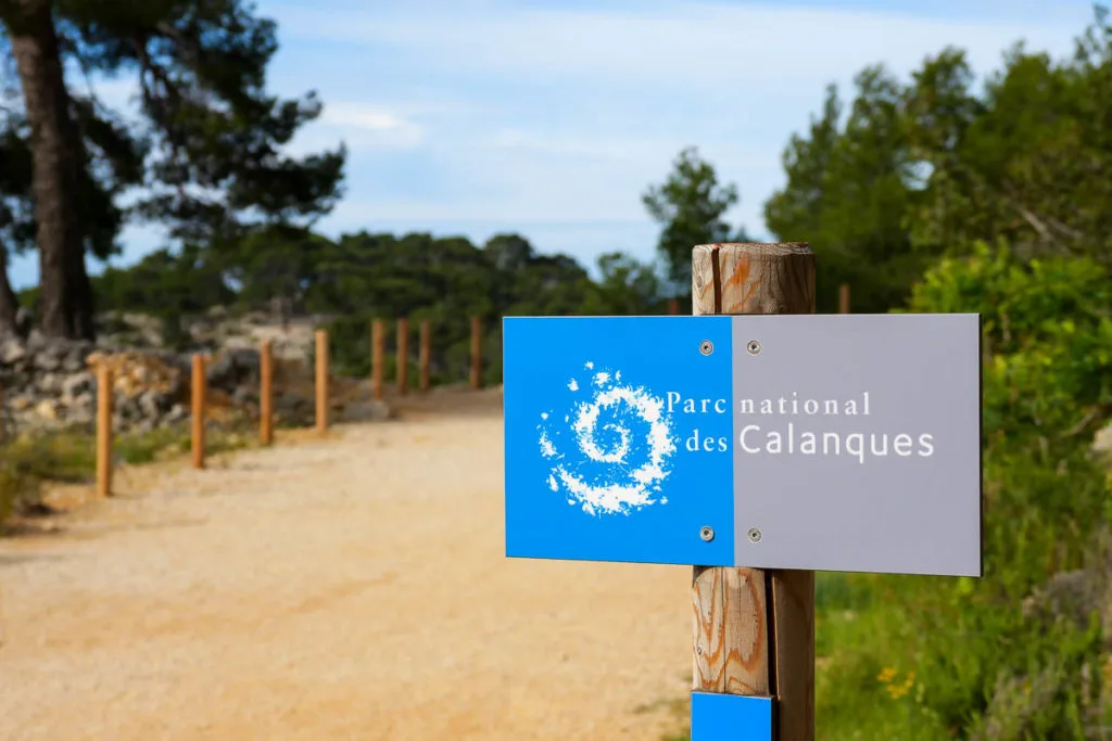 panneau parc national des calanques marseille cassis