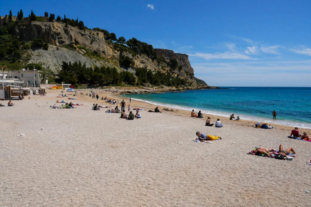 Plage de la Grande Mer visiter Cassis Provence France