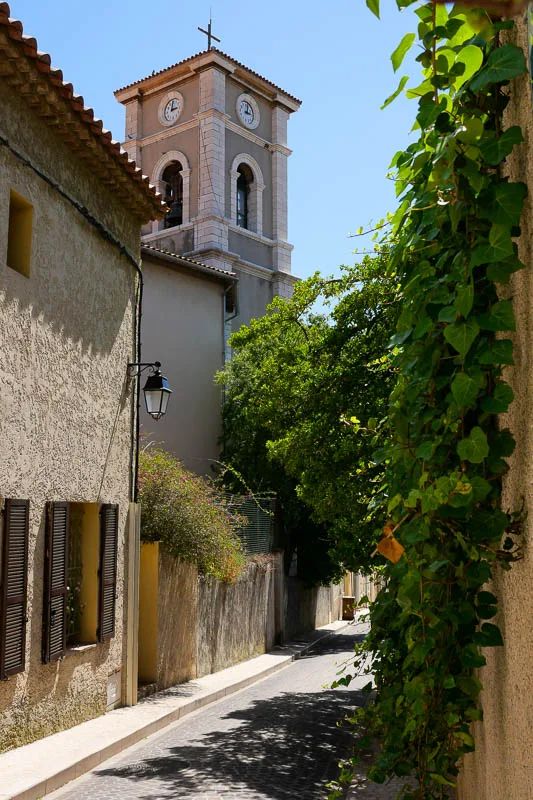 Clocher église Saint Michel vieux Cassis Provence France