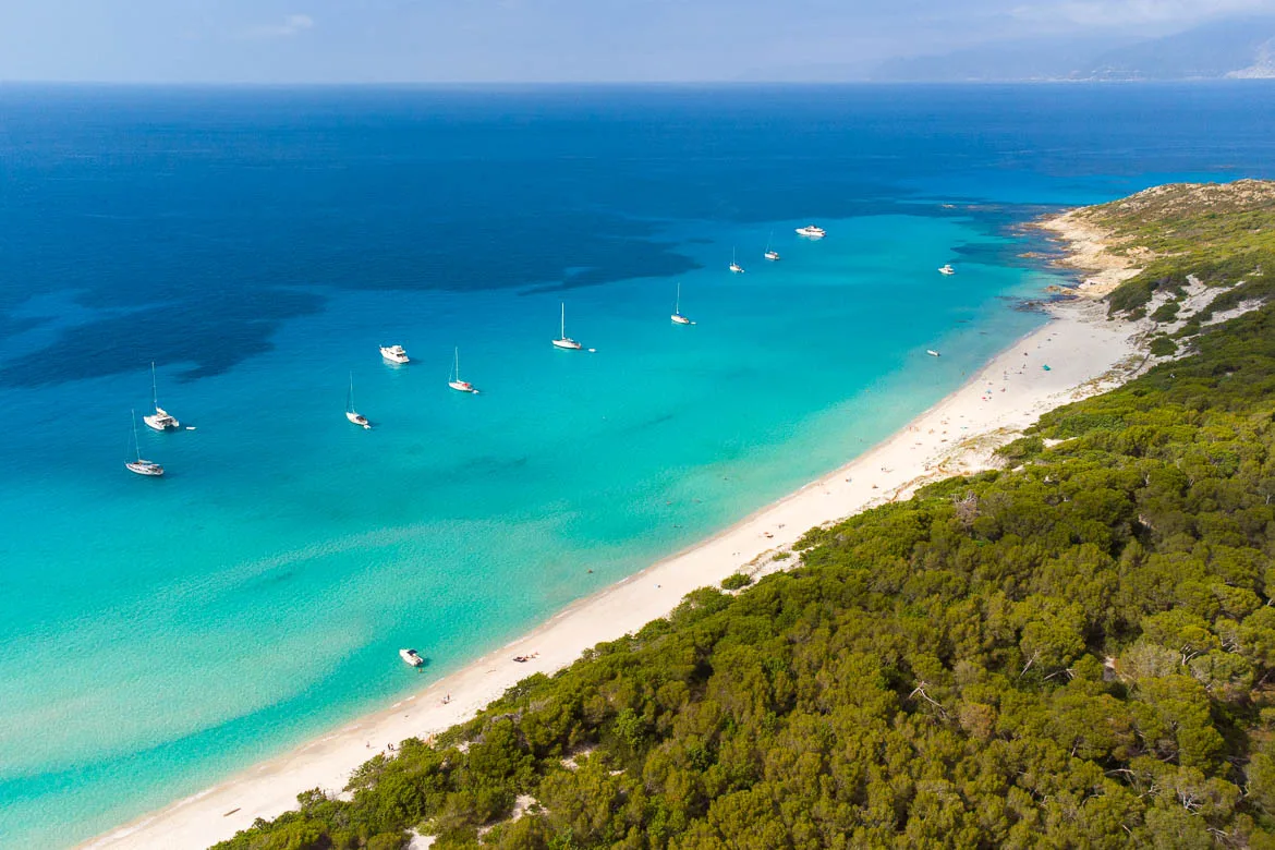 Plage de Saleccia désert des Agriates Saint Florent Corse vue drone