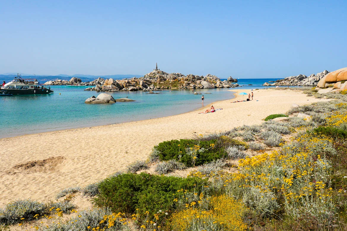 Visiter les îles Lavezzi en Corse