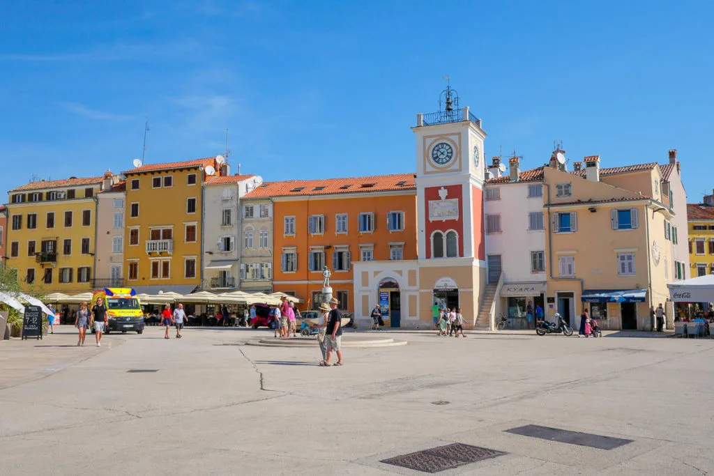 tita square rovinj croatie