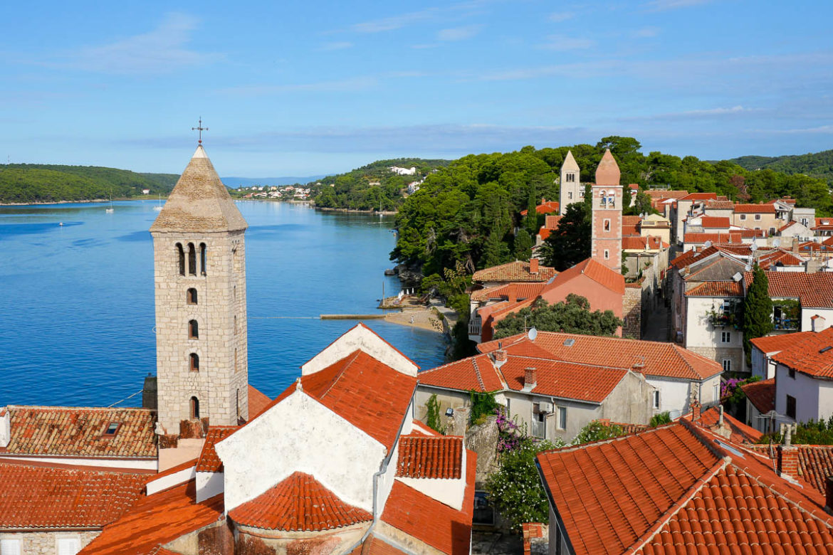 que-faire-sur-l-le-de-rab-en-croatie-carnets-voyages
