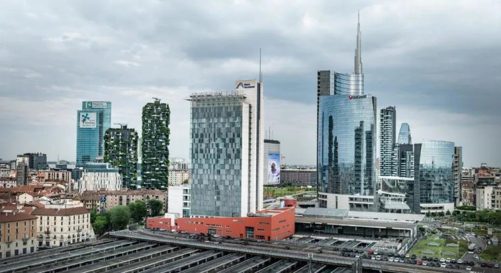 Where to Stay in Milan Near the Train Station