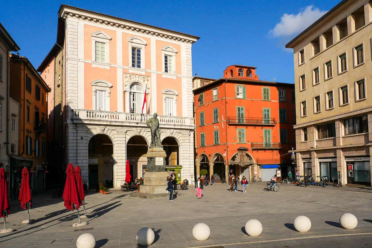 Quartier Borgo Stretto place Garibaldi que faire à Pise Italie
