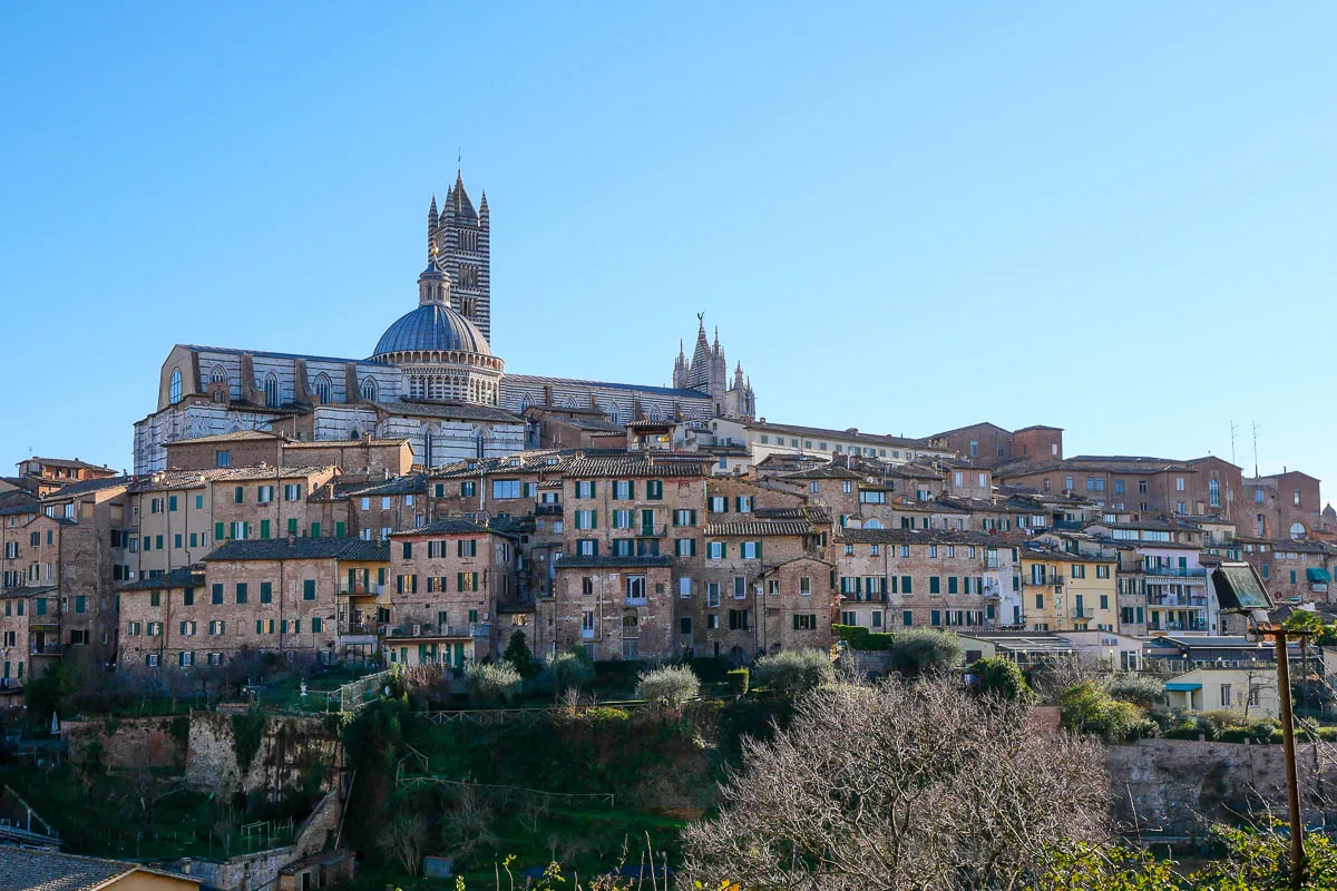 Visiter Sienne vue sur le Duomo Italie