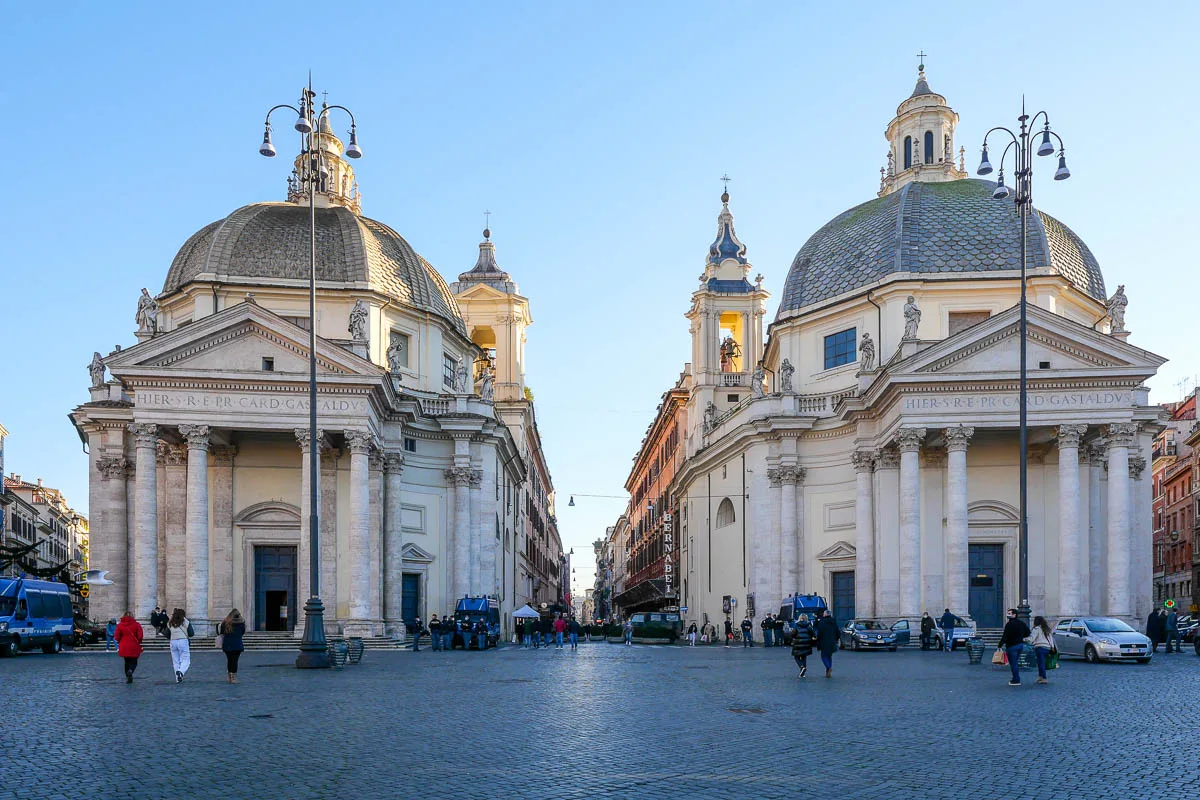 Chiesa di Santa Maria dei Miracoli in Montesanto piazza del popolo Rome Italie
