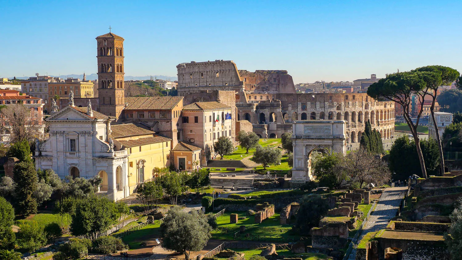 Visiter Rome en 3 jours forum romain et colisée italie