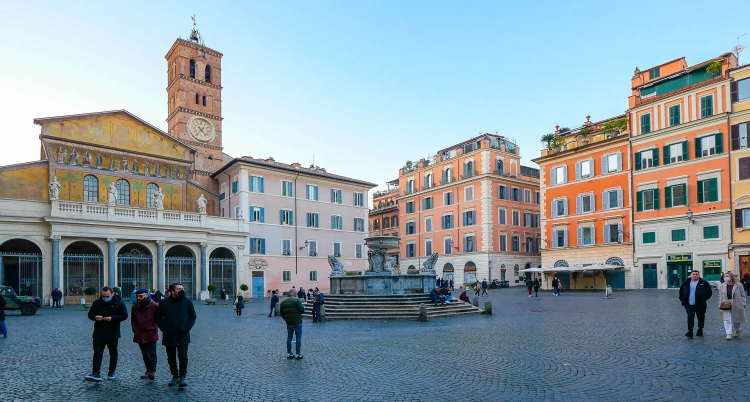 Place piazza Santa Maria in Trastevere Rome Italie