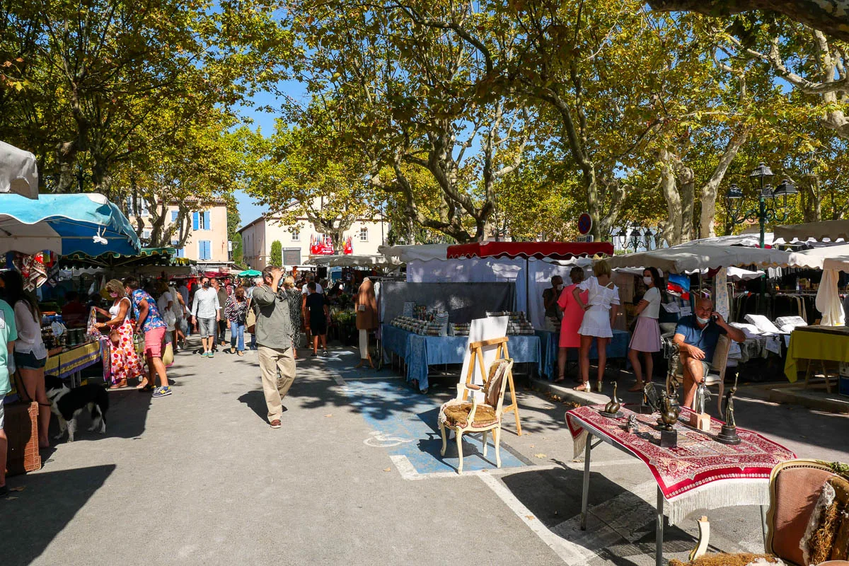 visiter saint-tropez marché