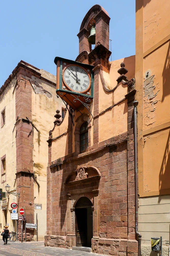 Bosa Chiesa del Rosario façade Sardaigne