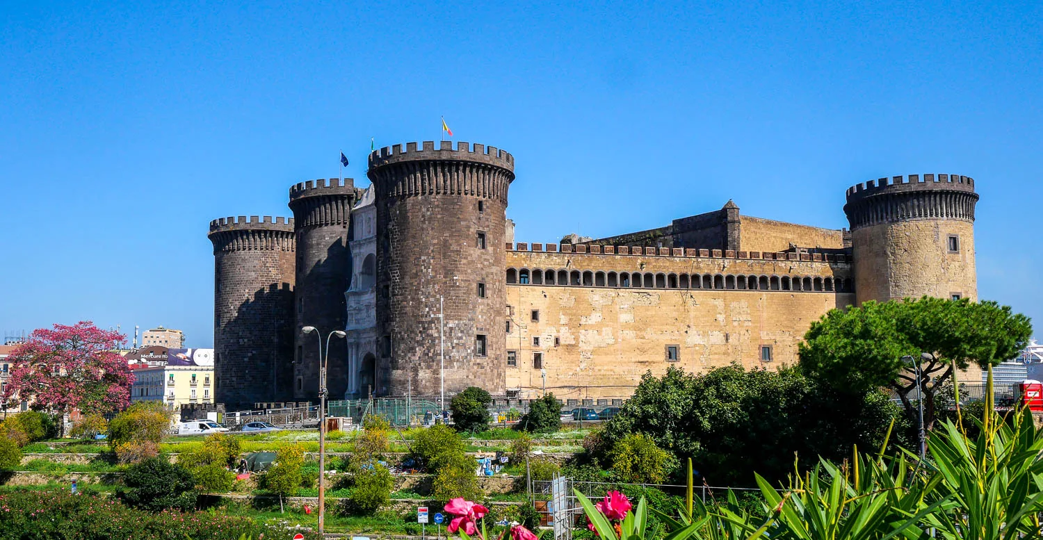 Castel Nuovo Maschio Angioino visit Naples in 2 days Italy