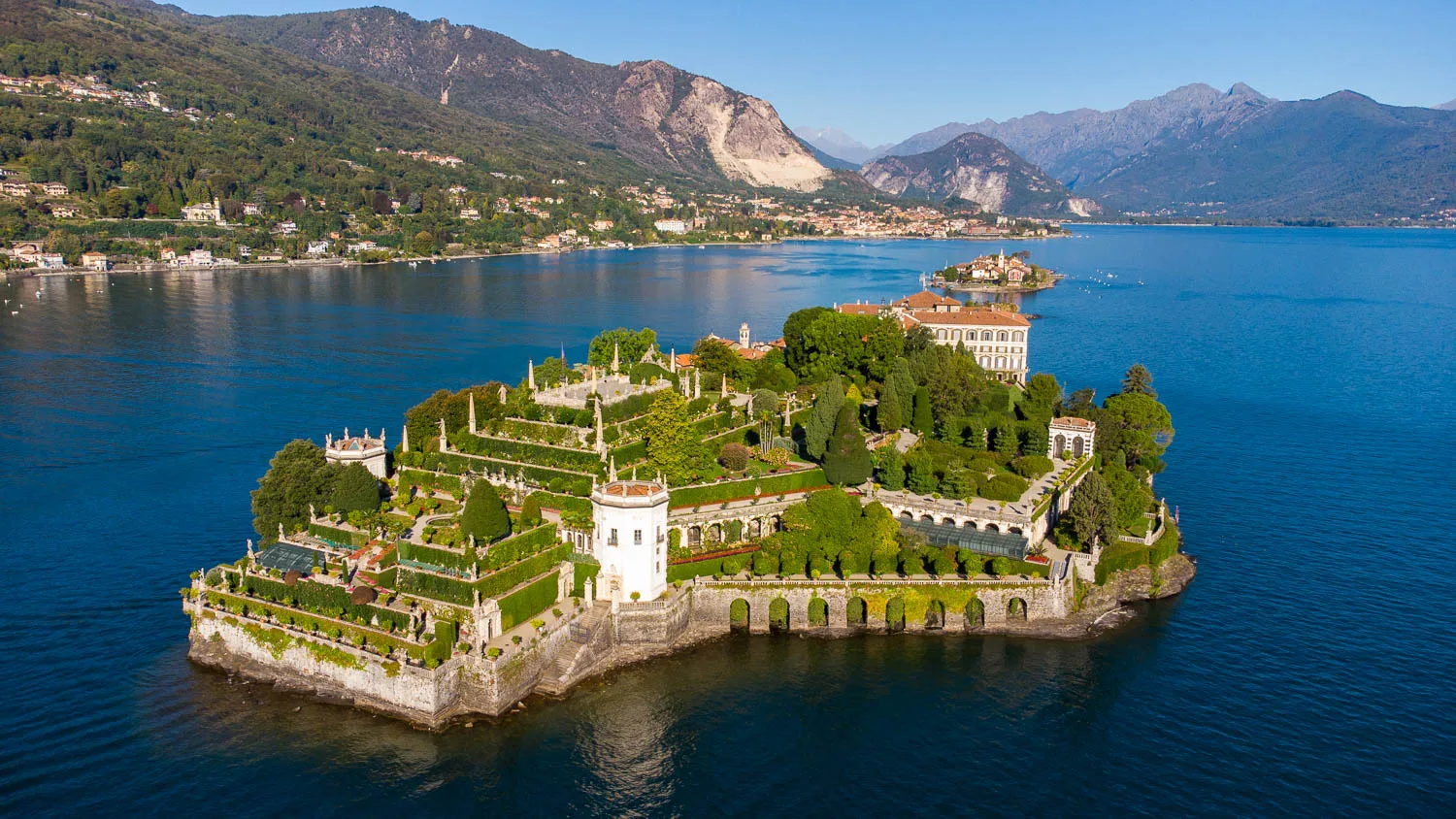 what to do in isola bella Borromean Islands lake maggiore italy
