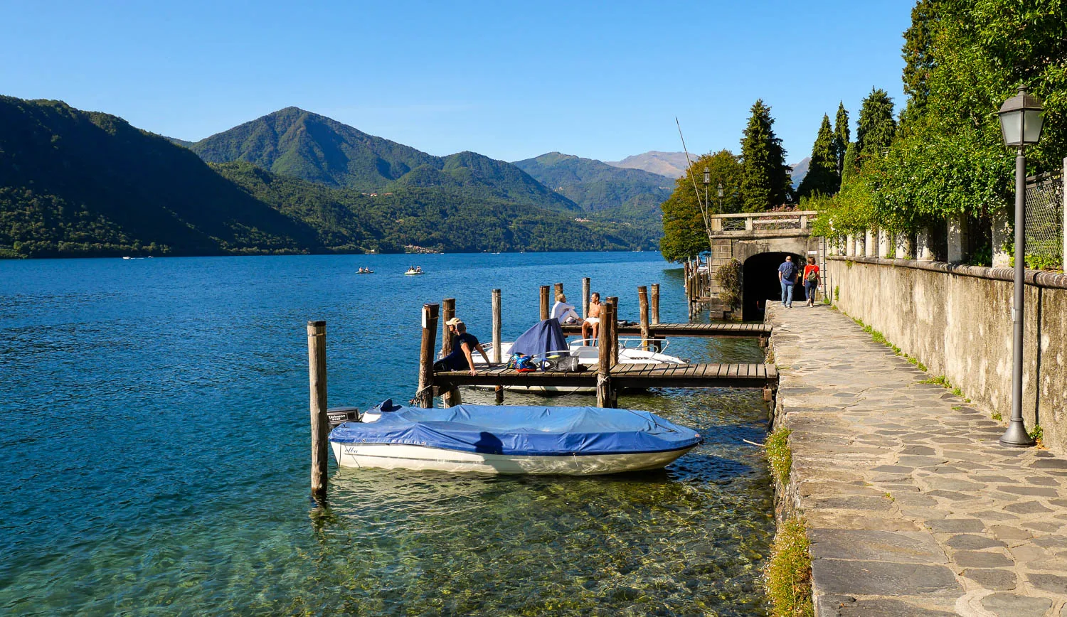 Lakeside walk along Via Motta what to see in lake orta