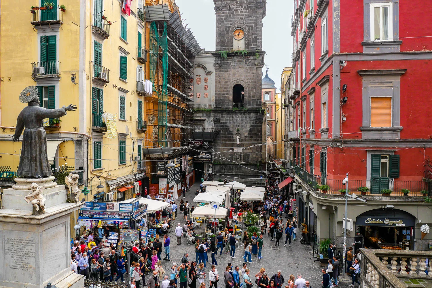 Piazza San Gaetano what to do in Naples Italy