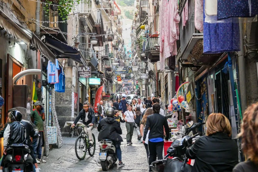 quartiers espagnols naples italie