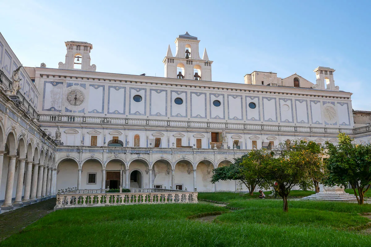 Charterhouse and museum San Martino (certosa) large cloister what to do in Naples Italy