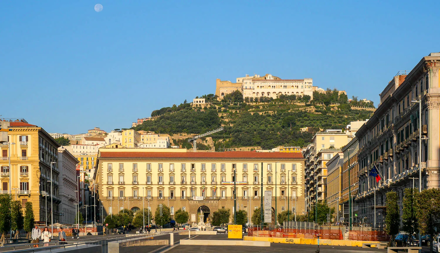 colline du vomero naples italie