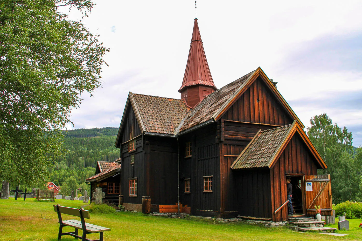 église en bois debout rollag stavkirke norvège