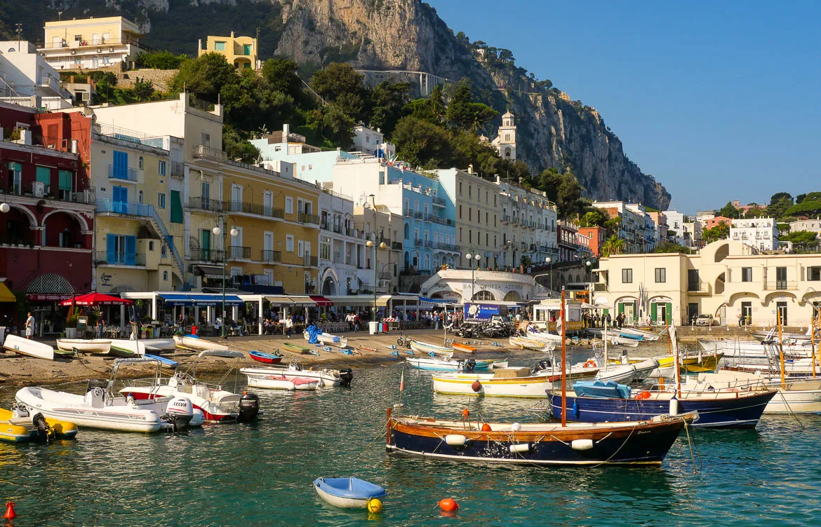 Visiter Capri dans la baie de Naples en Italie