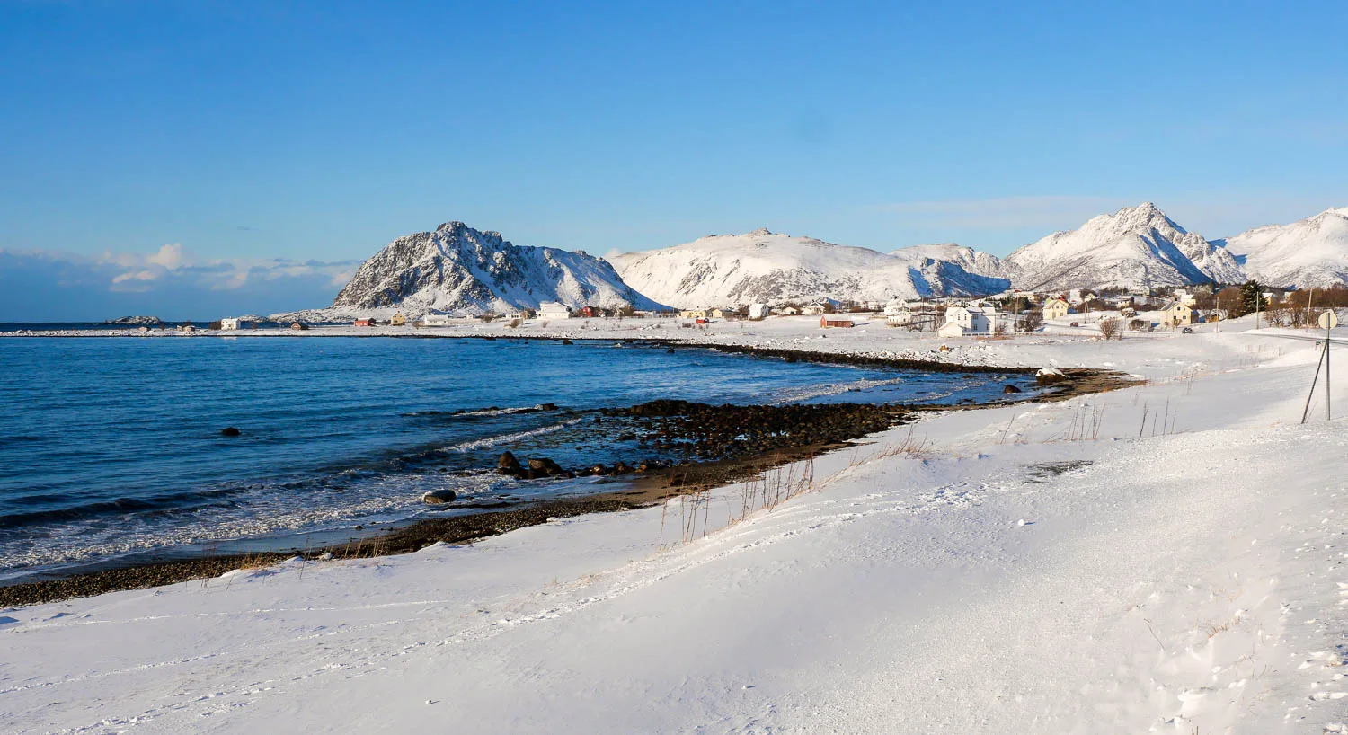 Plage îles Vesteralen hiver neige