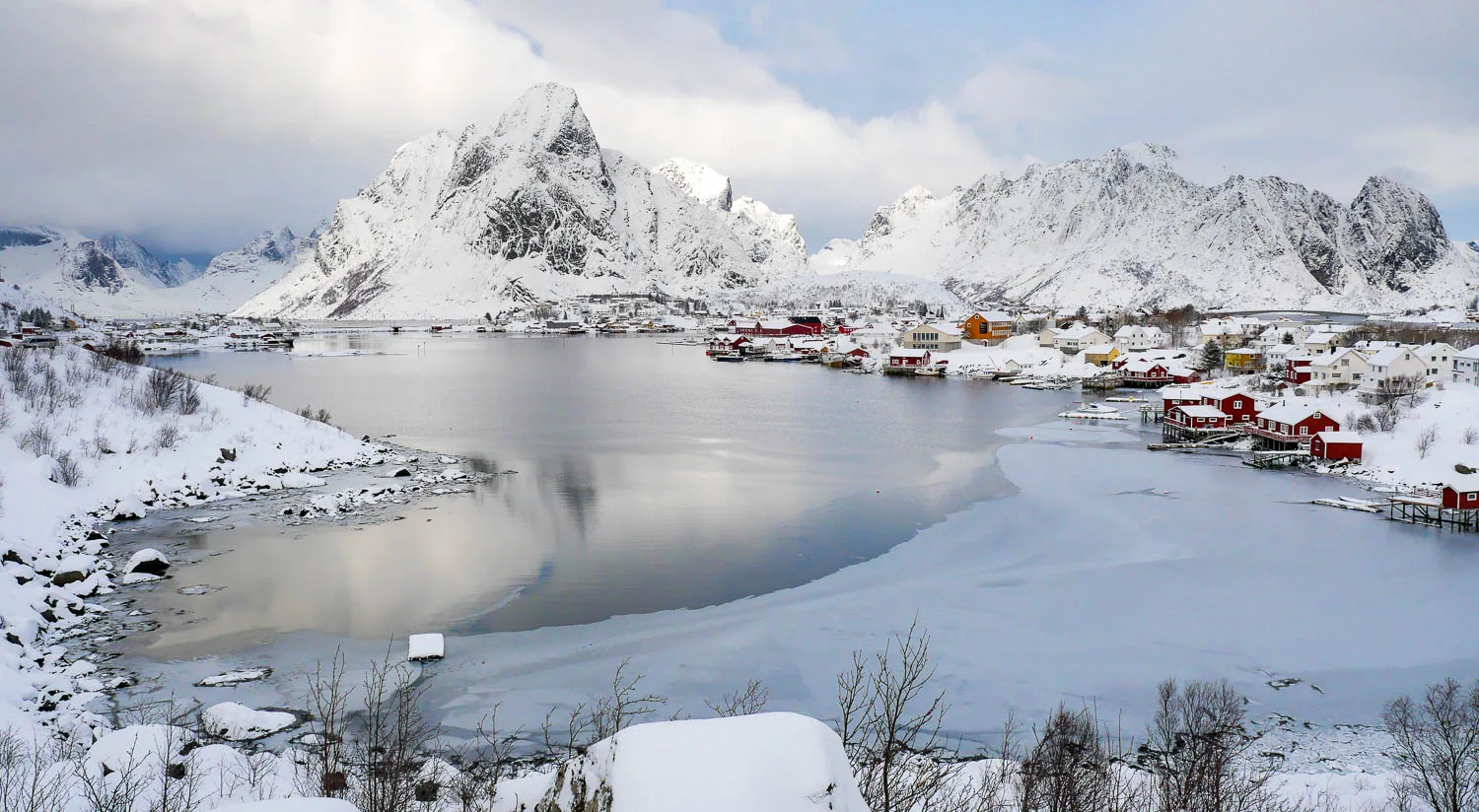 Reine paysage lofoten hiver Norvège