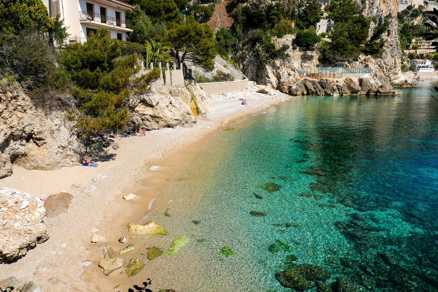 plage saint laurent d'eze secrète côte d'azur