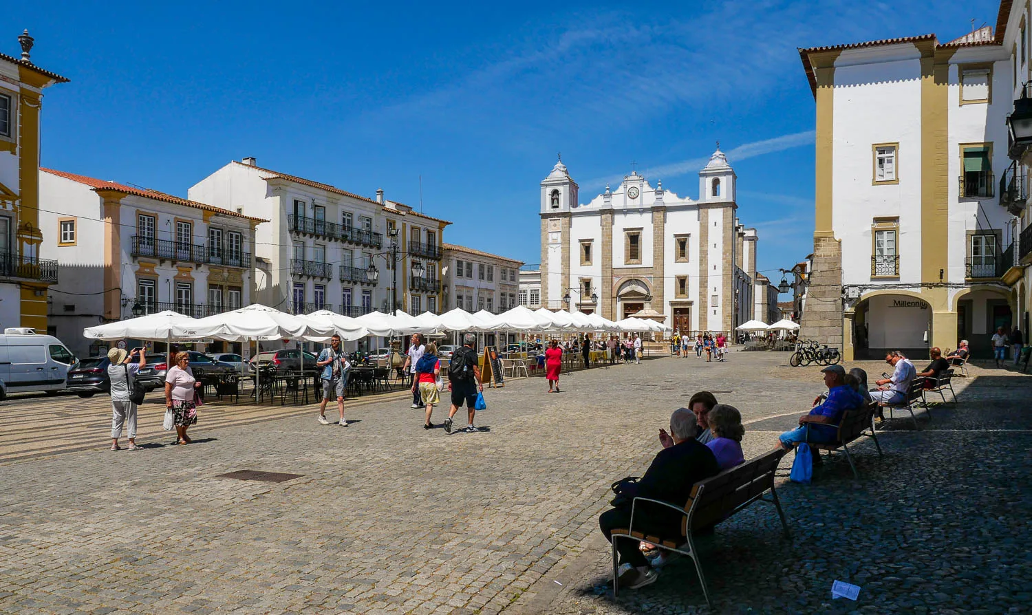 Place Praça do Giraldo Evora Portugal