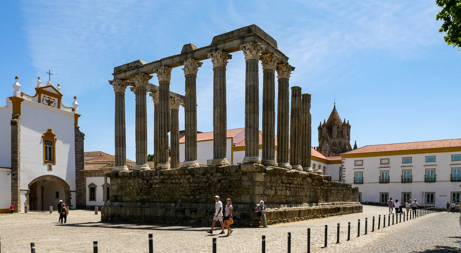 Temple romain Evora Portugal
