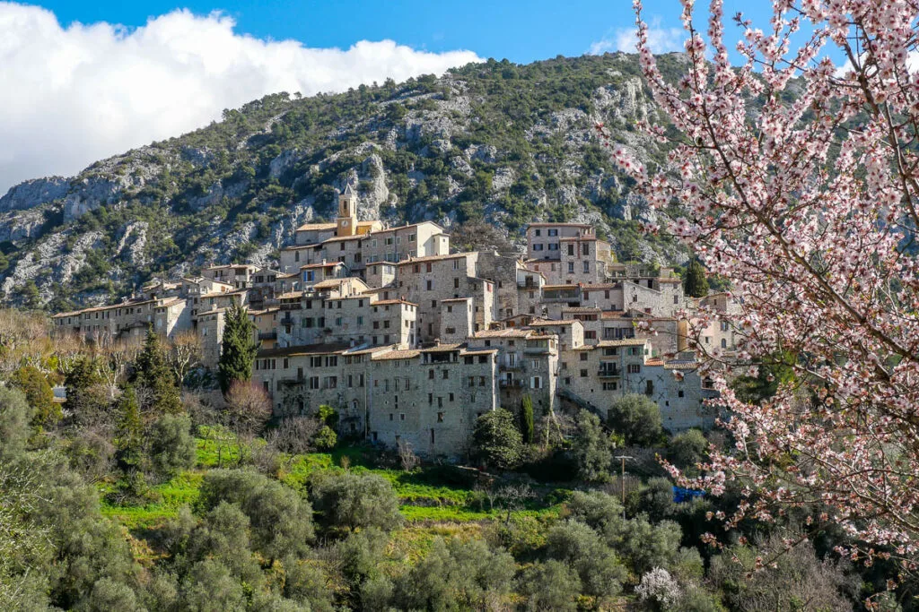 Peillon village perché côte d'azur