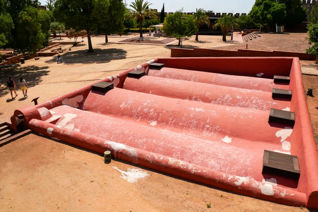 Citerne eau château que faire à Silves Algarve Portugal