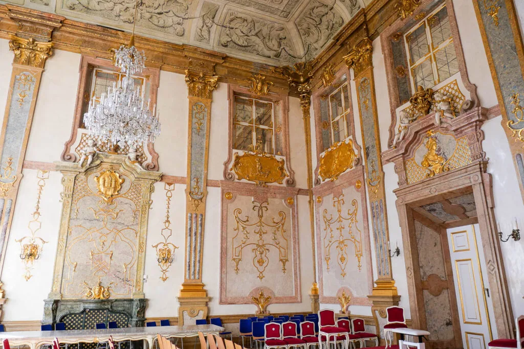 Salle marbre Marmorsaal château Mirabell Salzbourg Autriche