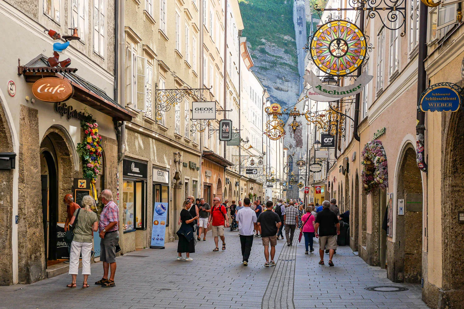 Getreidegasse rue commerçante Salzbourg Autriche