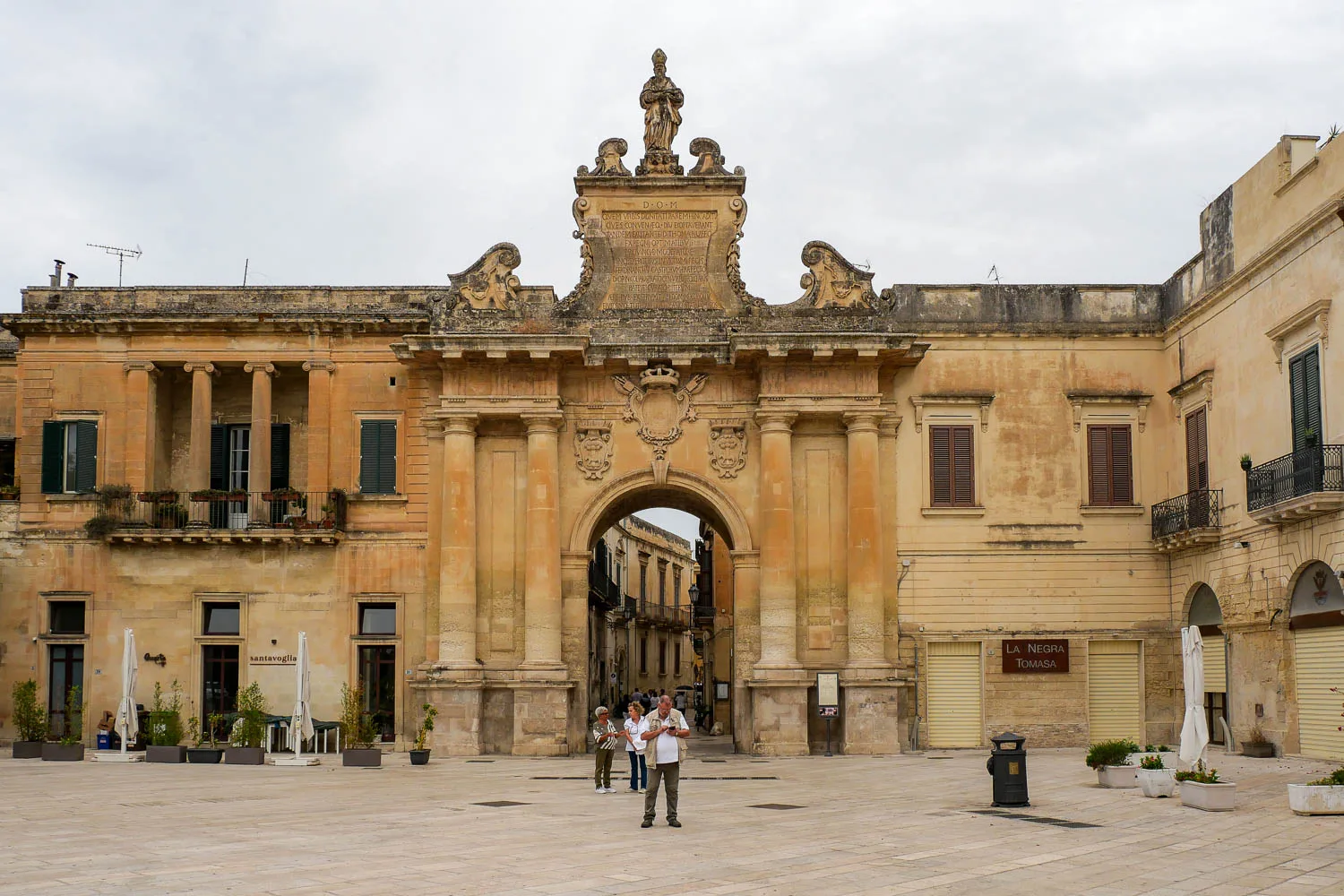 Visiter Lecce Italie Porta San Biagio