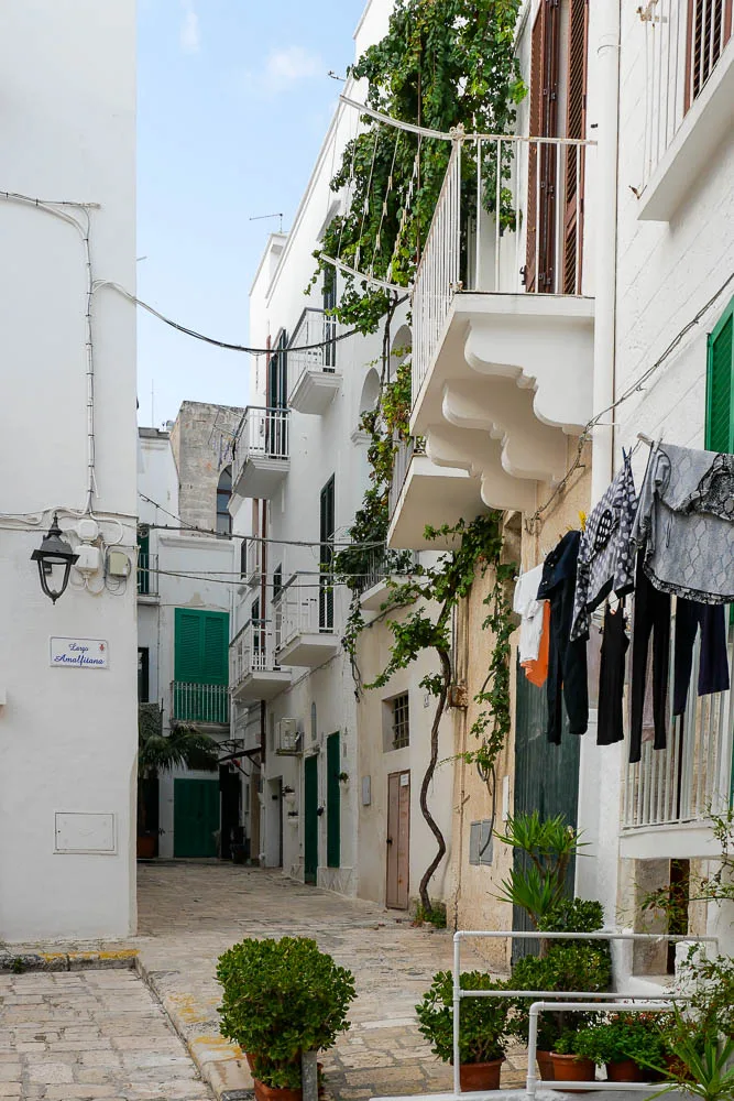 What to do in Monopoli Italy street historic center old town