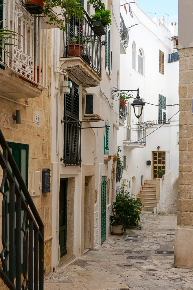 What to see in Monopoli Italy street historic center old town