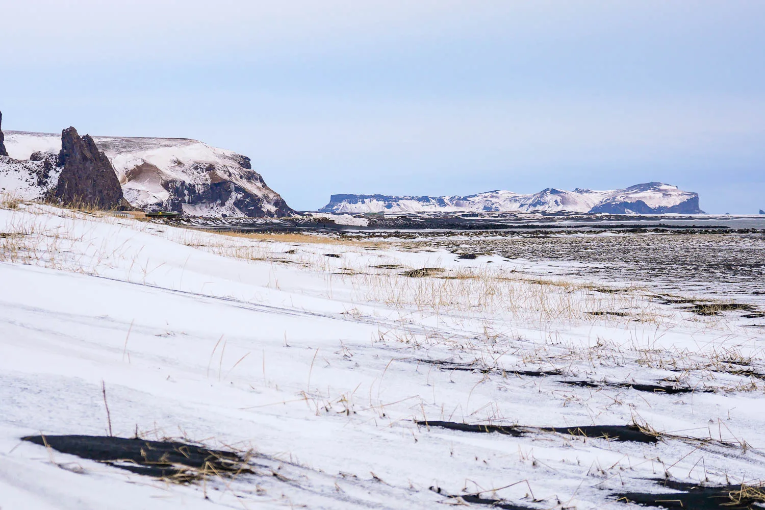 Plage de Vik neige Islande