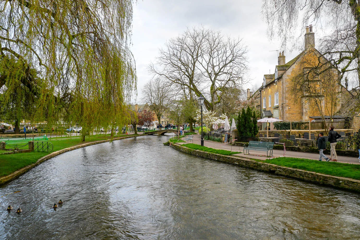 Bourton-on-the-Water visiter les Cotswolds Angleterre